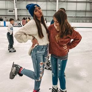 Meet your Posher, Aly